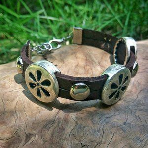 Modern Bracelet "Rock & flowers"